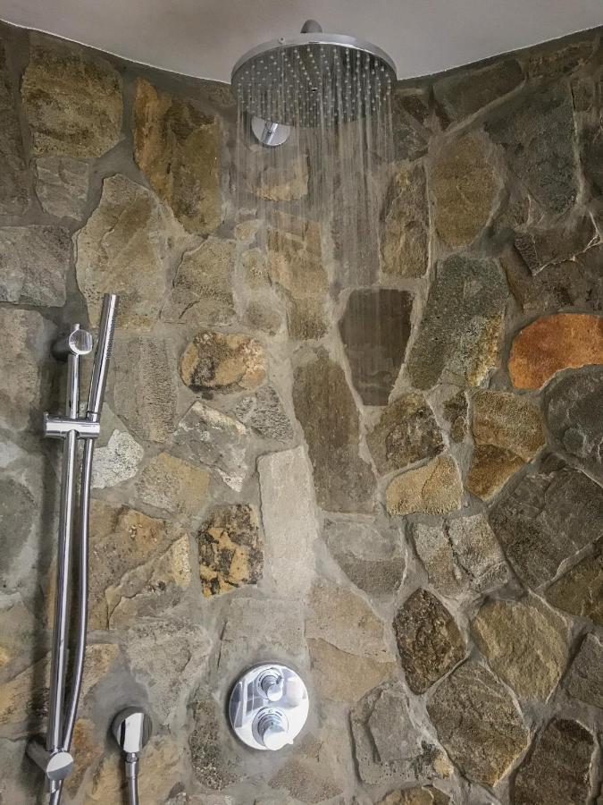 Laluka Safari Lodge - Riserva Naturale di Welgevonden Esterno foto