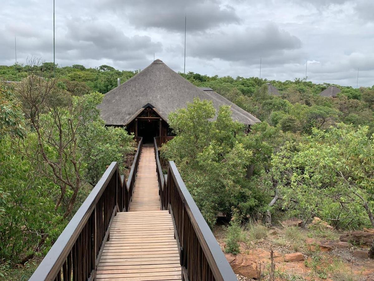 Laluka Safari Lodge - Riserva Naturale di Welgevonden Esterno foto