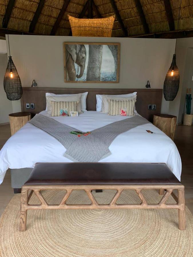 Laluka Safari Lodge - Riserva Naturale di Welgevonden Esterno foto