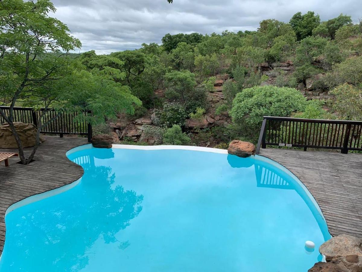 Laluka Safari Lodge - Riserva Naturale di Welgevonden Esterno foto