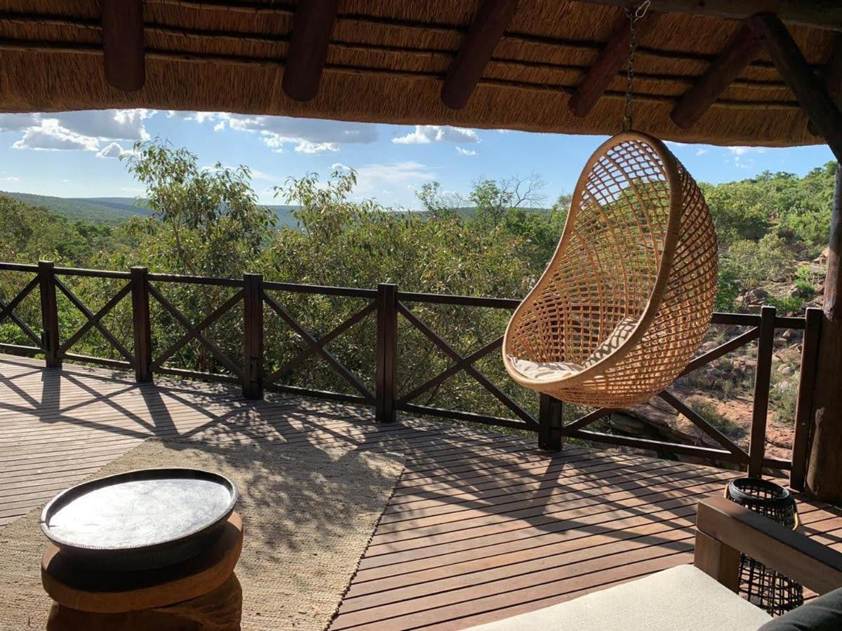 Laluka Safari Lodge - Riserva Naturale di Welgevonden Esterno foto