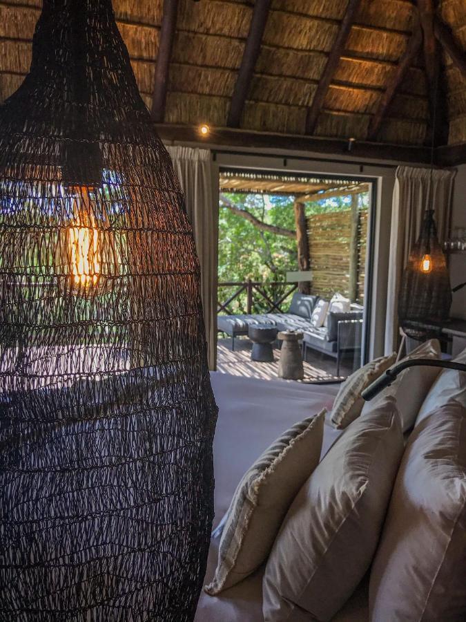 Laluka Safari Lodge - Riserva Naturale di Welgevonden Esterno foto